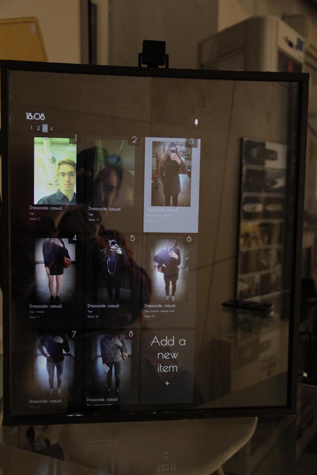 wonderwall: Magic mirror lets you try on fully interactive virtual clothes
