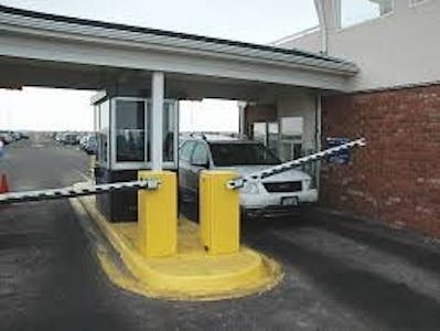 Arduino based beacon for auto gate opener.