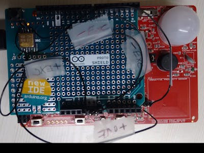 Interface PSoC Analog Coprocessor with an Accelerometer