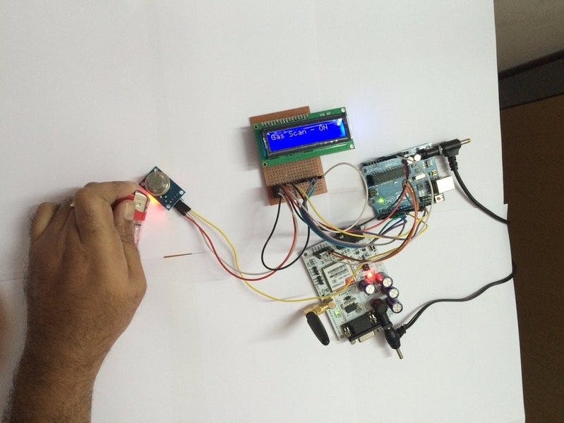 Temperature detection alarm