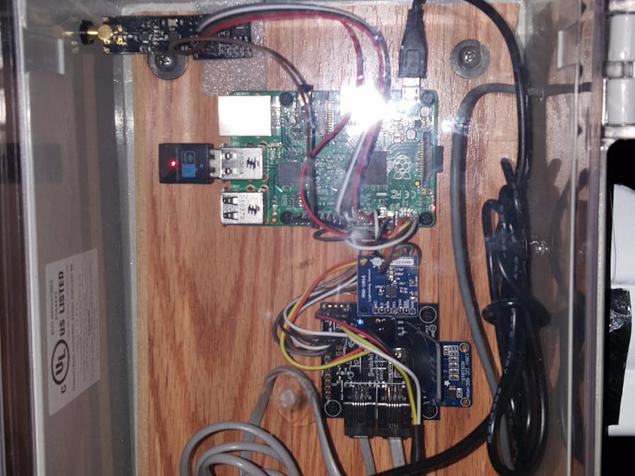 Raspberry Pi/WeatherRack - NodeJS Weather Data Station