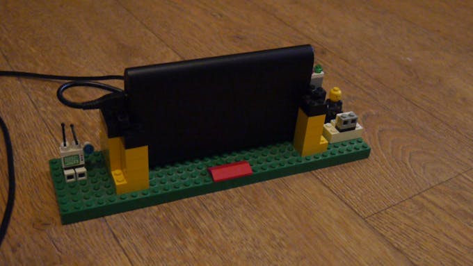 I've build a case with LEGO, so the Walabot sensor will detect horizontally