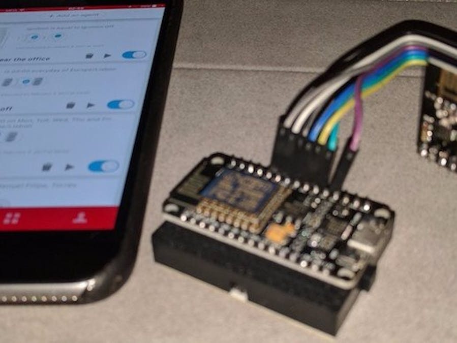 Canny: ESP8266 + nRF24l01 Mi-Light Gateway