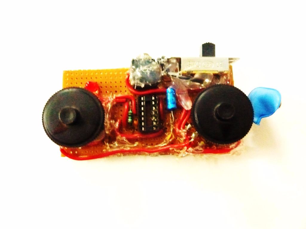 Atari ギター Retro Thing: Atari Punk Console - VCS Tribute Edition
