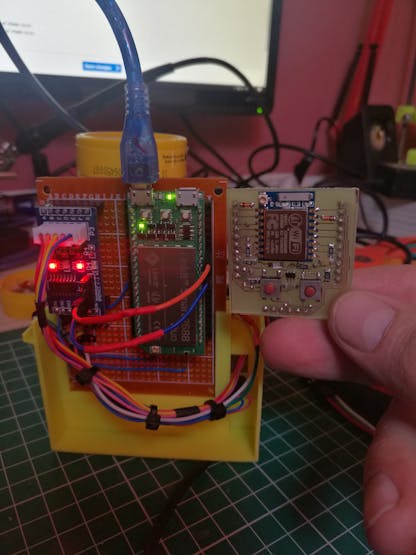 7688DUO vs. home made clone of Adafruit HUZZAH