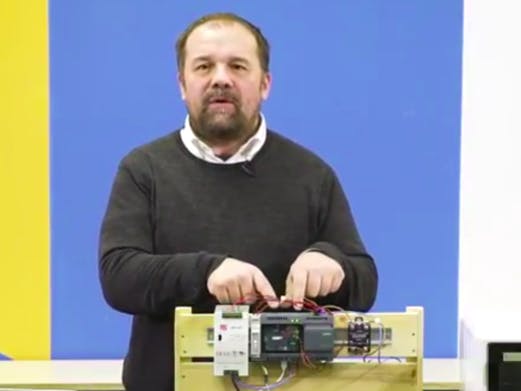 Learn With Massimo Banzi How To Build Up A PCB Reflow App