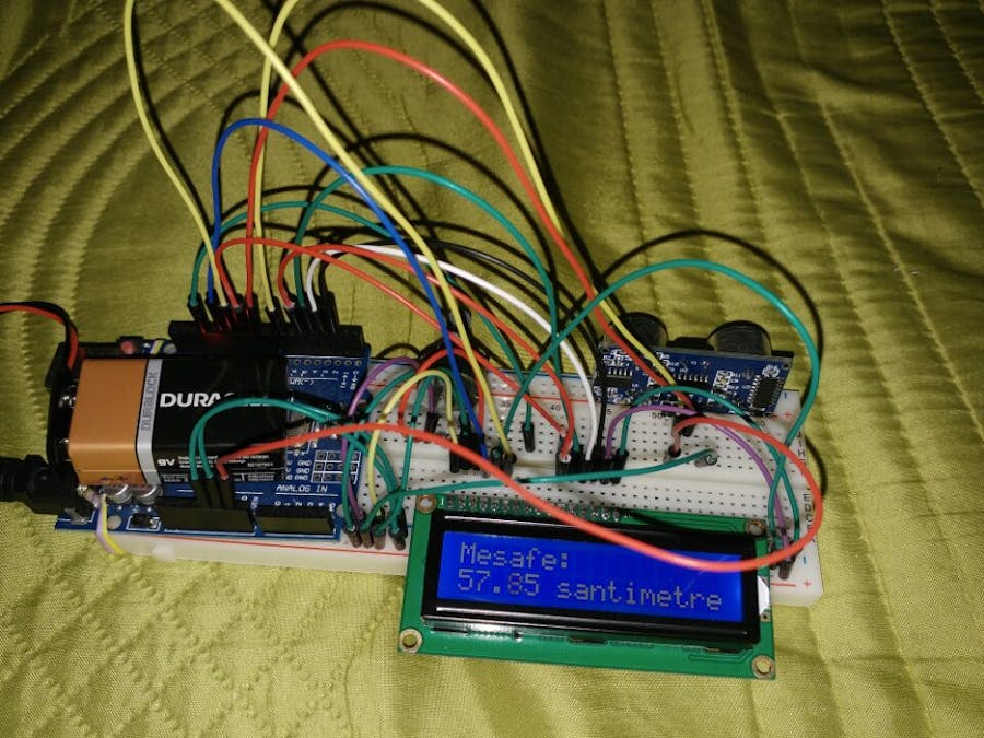 Simple Ultrasonic Distance Measurer With LCD Display