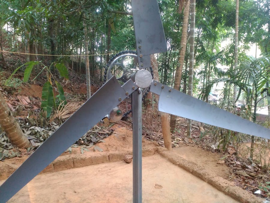 Make a Wind Turbine with Horizontal Axis DIY Tutorial