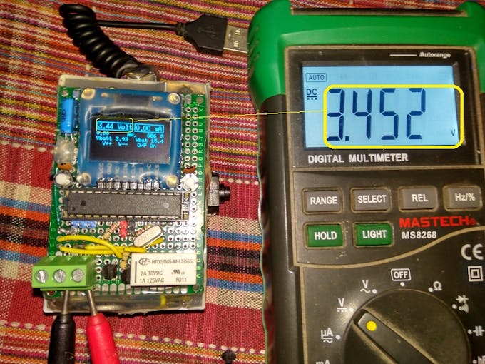 Voltage measurement check with Multimeter