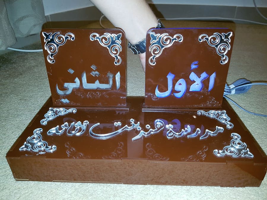 2 Players Competition/Quiz Buzzer Box System Using Arduino