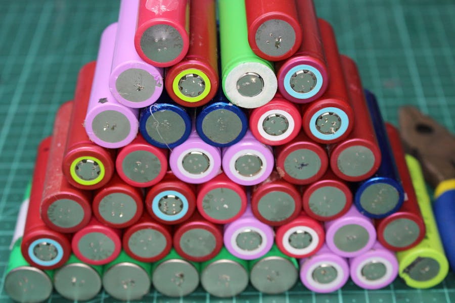 Salvaging Rechargeables for Projects