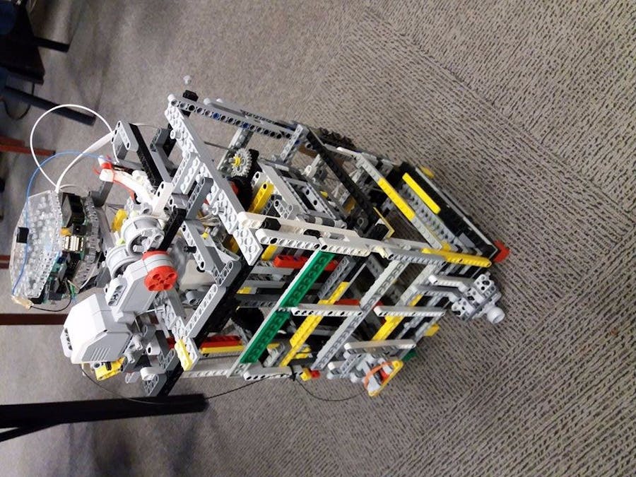 Lego Mindstorms  Elevator
