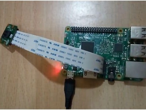 Intruder Detector With Raspberry Pi and Pushbullet 