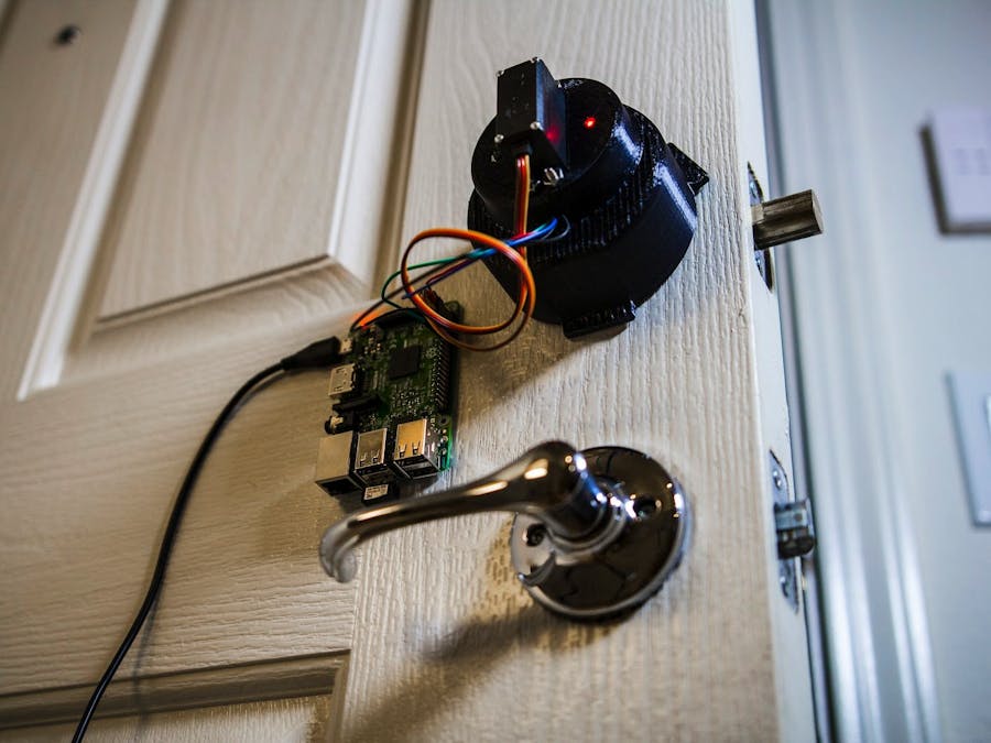 Smartphone Connected Home Door Lock