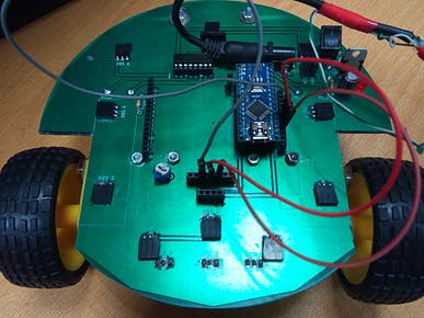 Low Cost Educational Robot