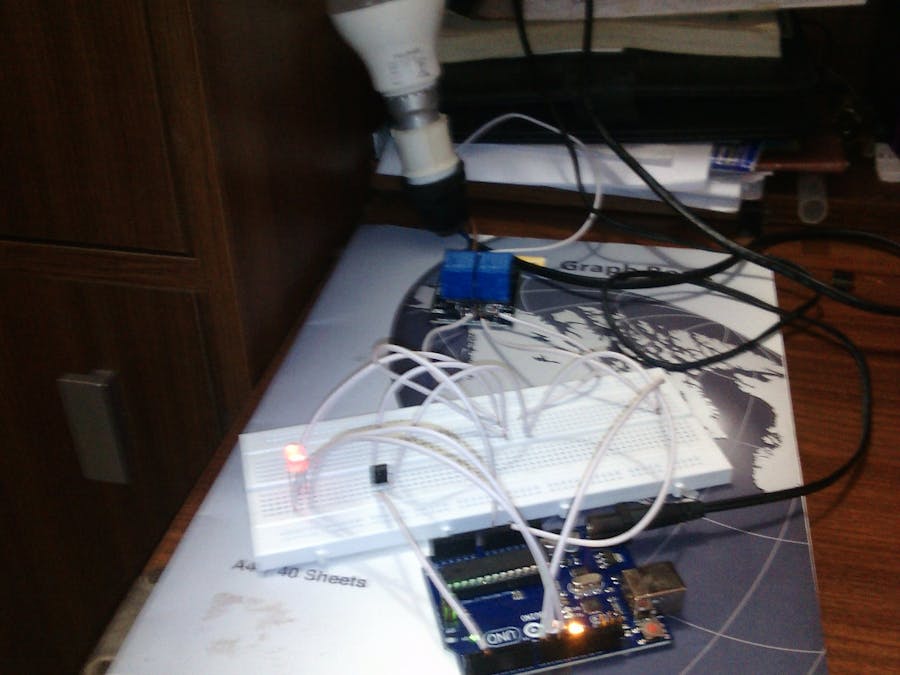 Remote Controlled Bulb With Arduino