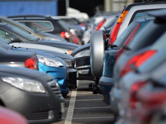 Arduinomated Car Parking with Voice Assistance in Smartphone