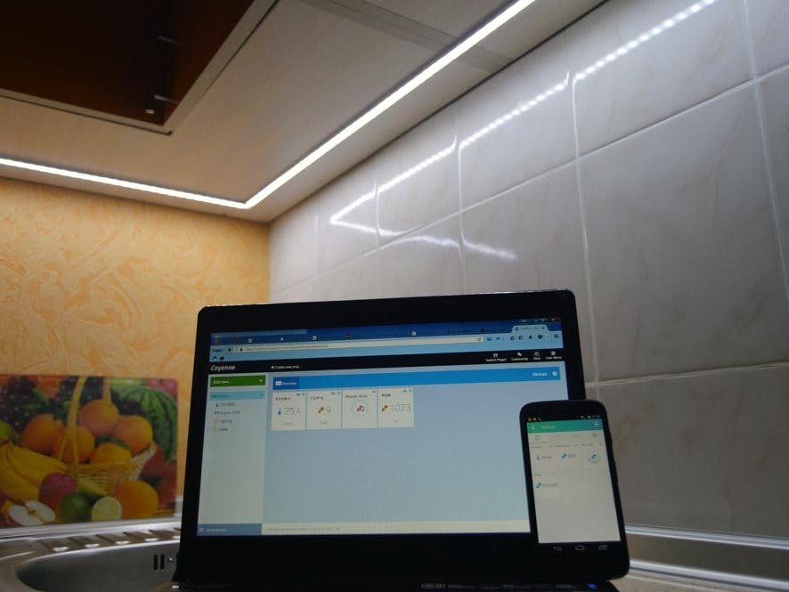Automatic Lighting of the Working Area in Kitchen