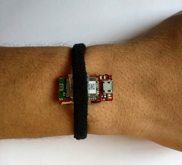 Sensor Hub Nano attached to my hand