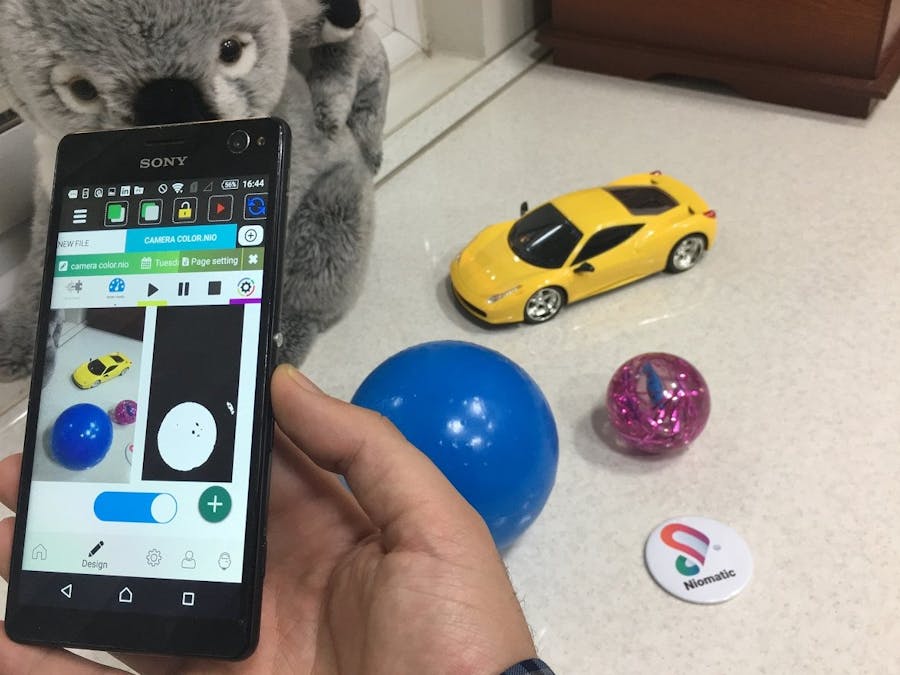 Tracking Customized Color via NIO Application