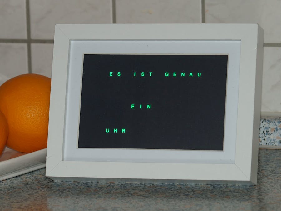 CyWordClock - Time Goes Slowly! (PSoC 4 BLE)