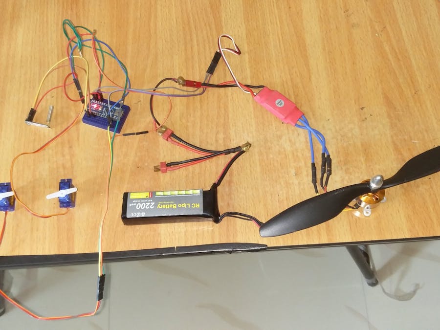 DIY RC Plane 4 Channel Transmitter – Receiver Using Arduino