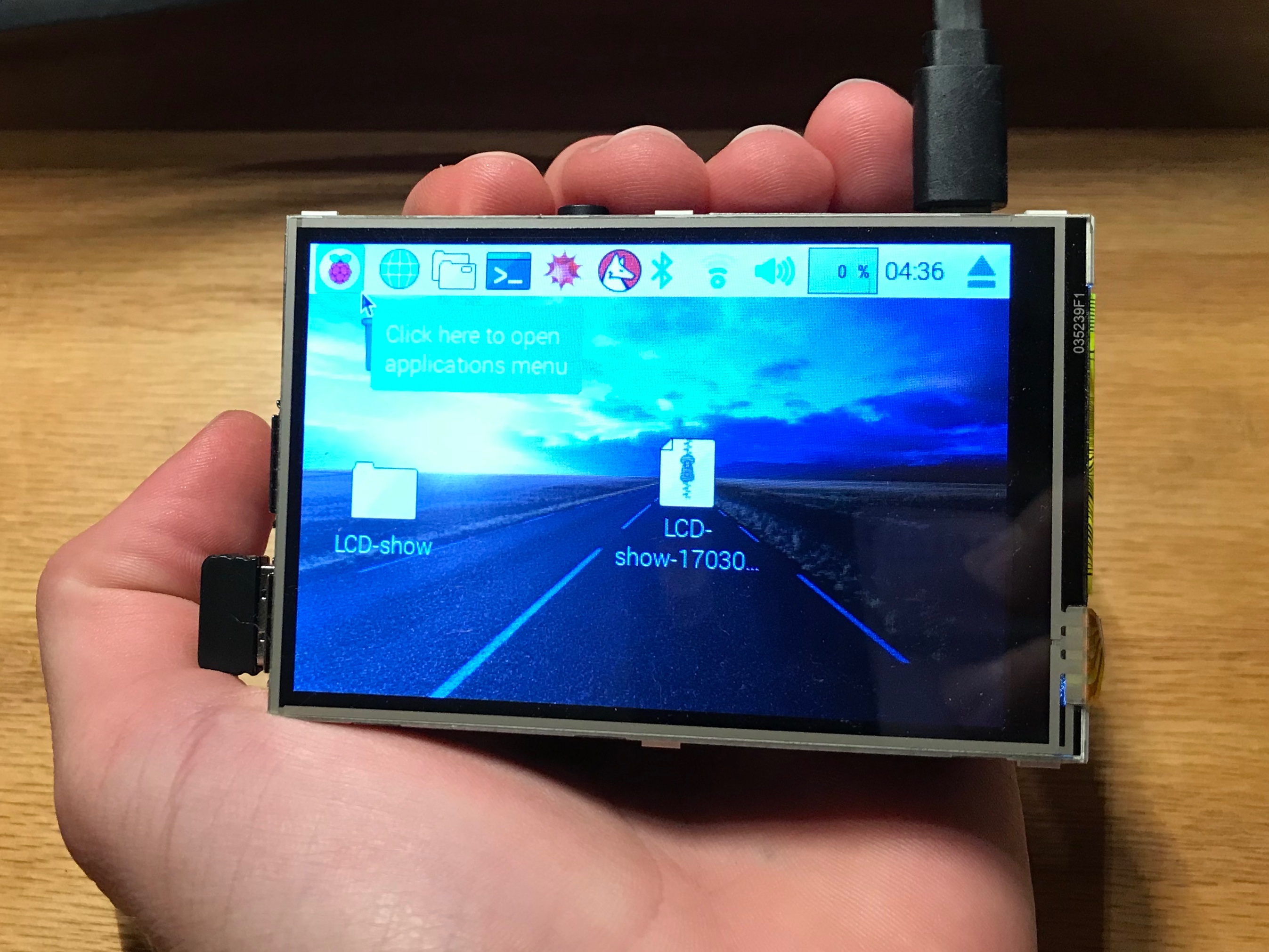 raspberry pi 3.5 touch screen projects