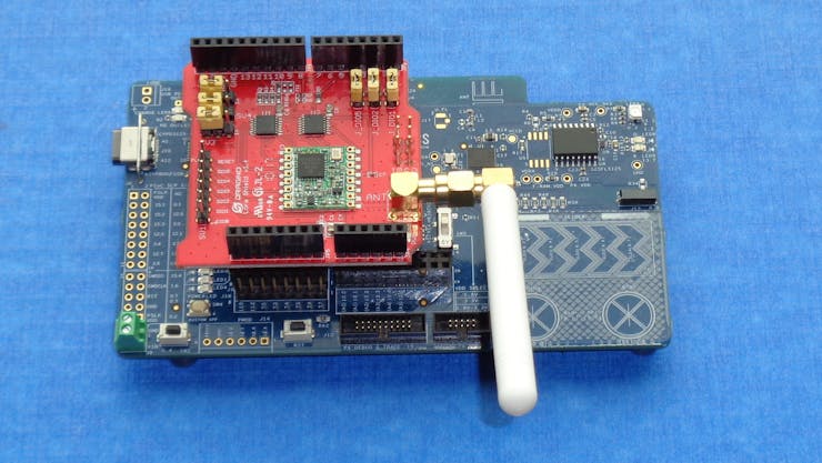 Figure 5: CY8CKIT-062-BLE with Dragino LoRa Shield and included RFM95W radio module