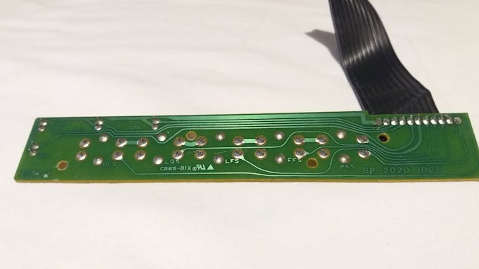 Control panel with LEDs and buttons, back.