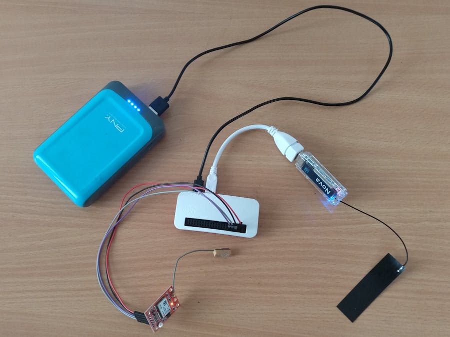 Media Content Wi-Fi Hotspot with GPS Tracker