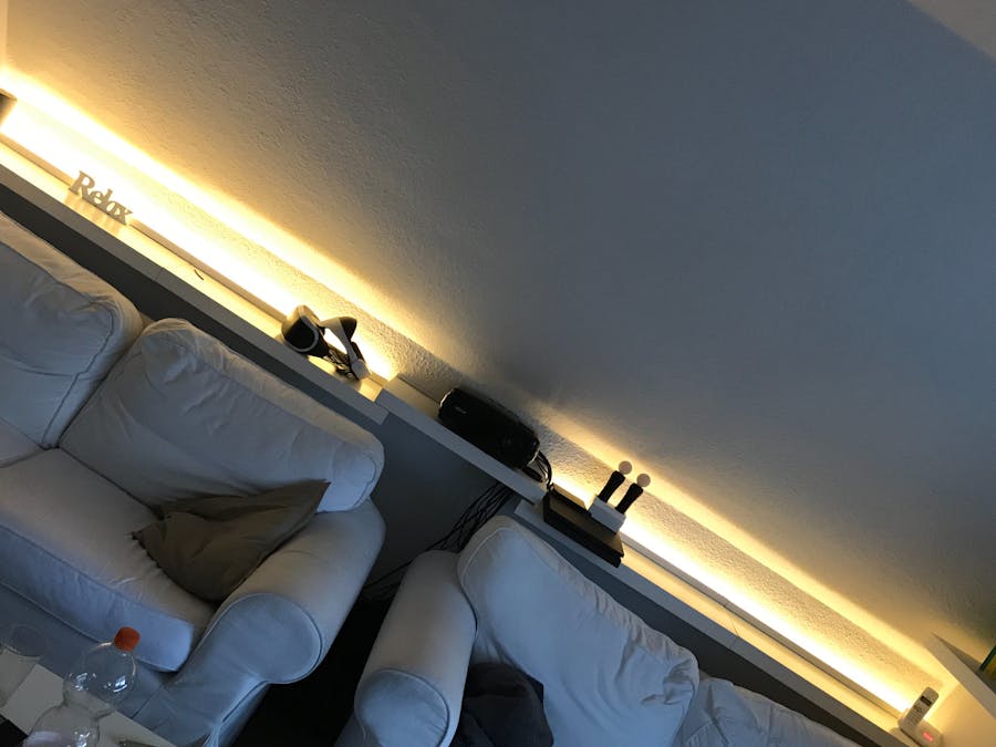 Smart Living Room (Home Theatre)