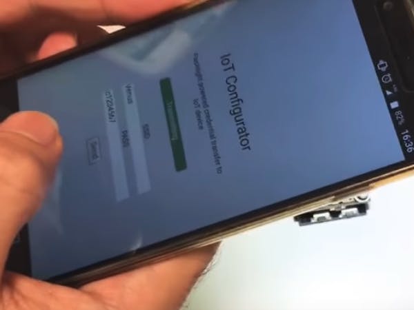 Provisioning IoT Devices via Mobile Phone Flashlight