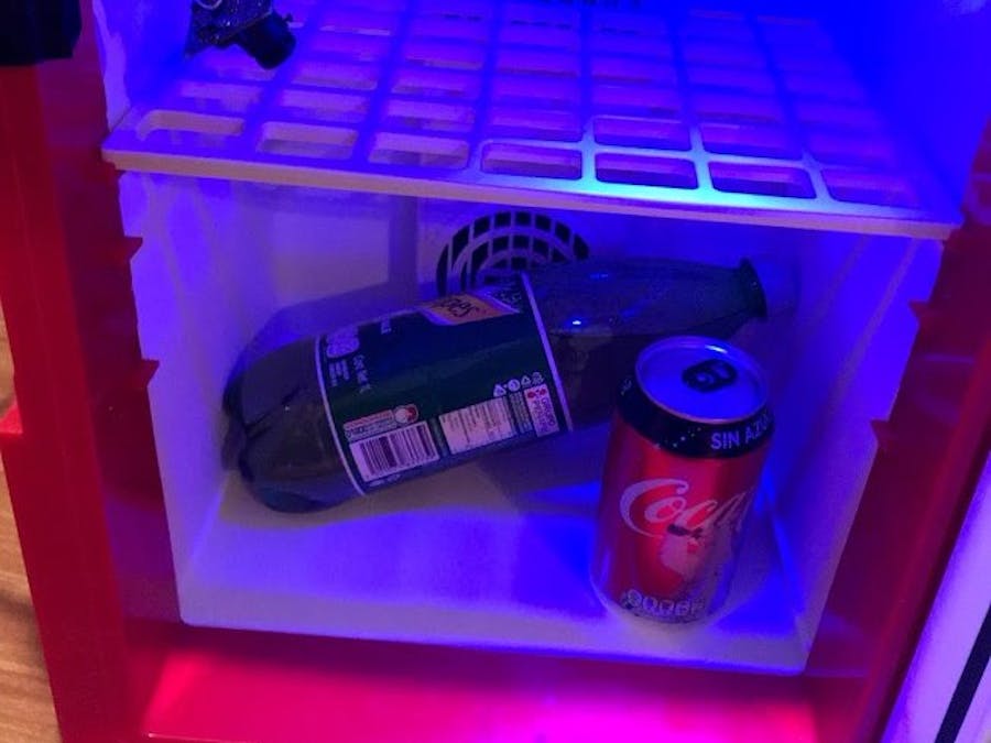 Smart home appliances within a mesh network