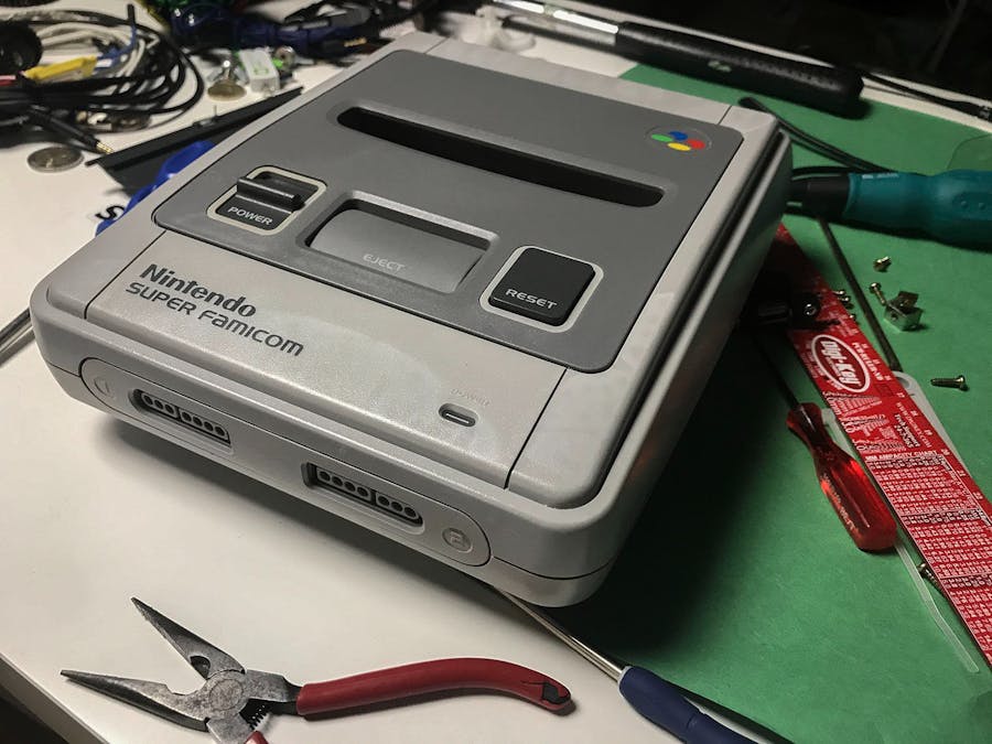 RetroPie in a Super Famicom