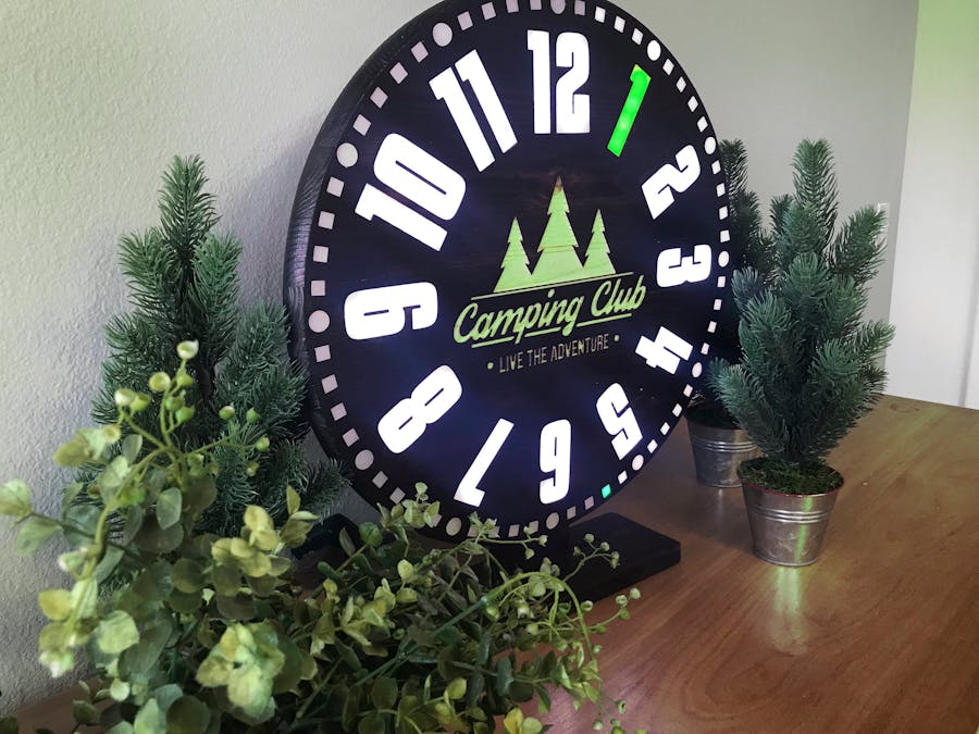 Web-Connected LED Clock