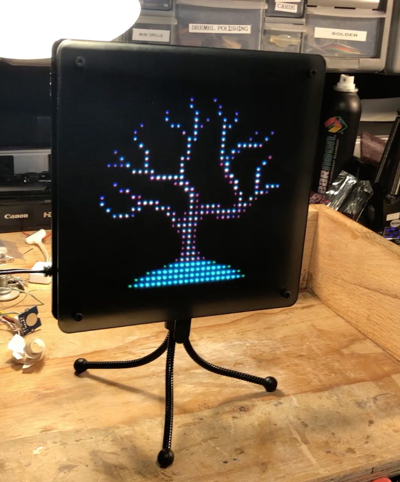 iDotMatrix LED Pixel Display, 32x32 Programmable Pixel Art Display — DIY  Retro Arcade