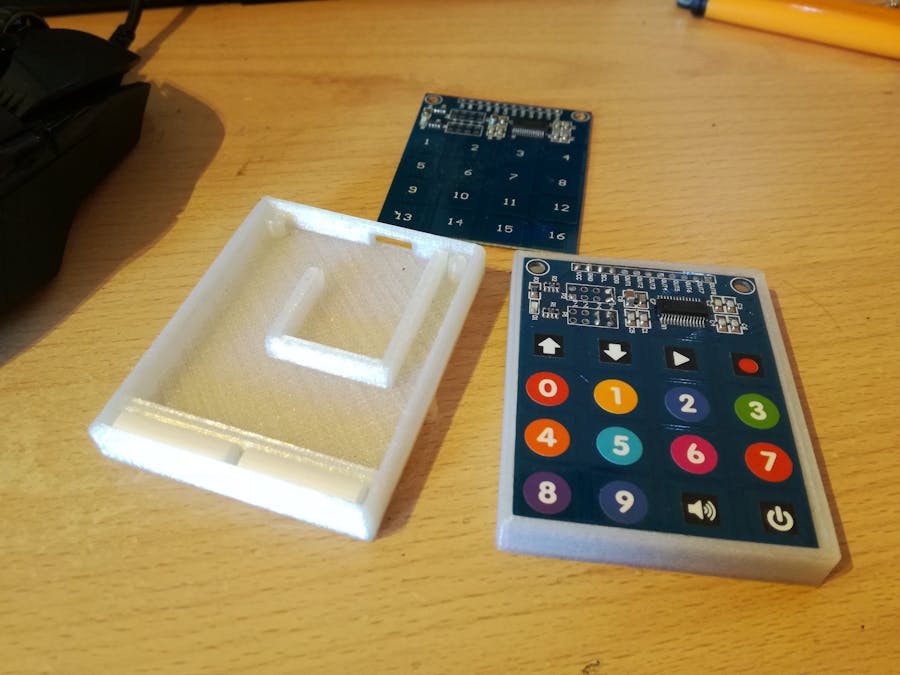 3D-Printed 16-Key USB MIDI Using Arduino Pro Micro