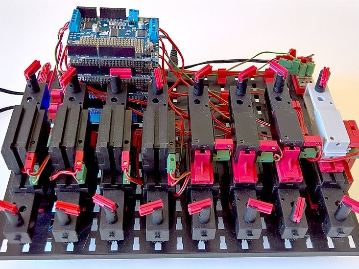 nanoFramework - 16 Motor Demo
