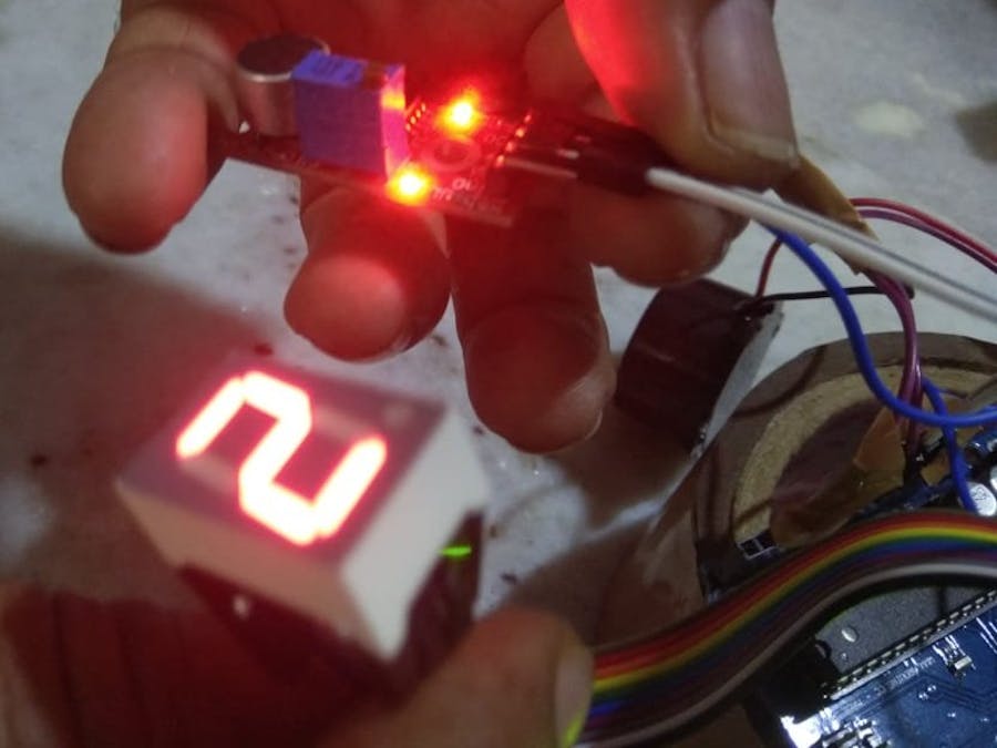 Arduino-Based Pressure Cooker Whistle Indicator