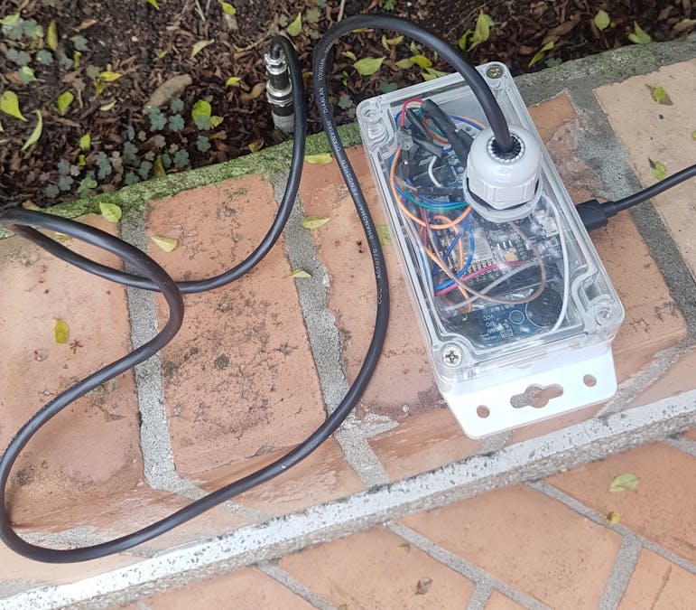 Greenhouse Monitoring/Alarm System with ESP8266 & Ubidots