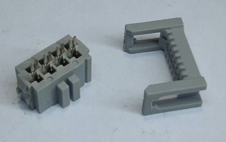 IDC 8 POS connector.
