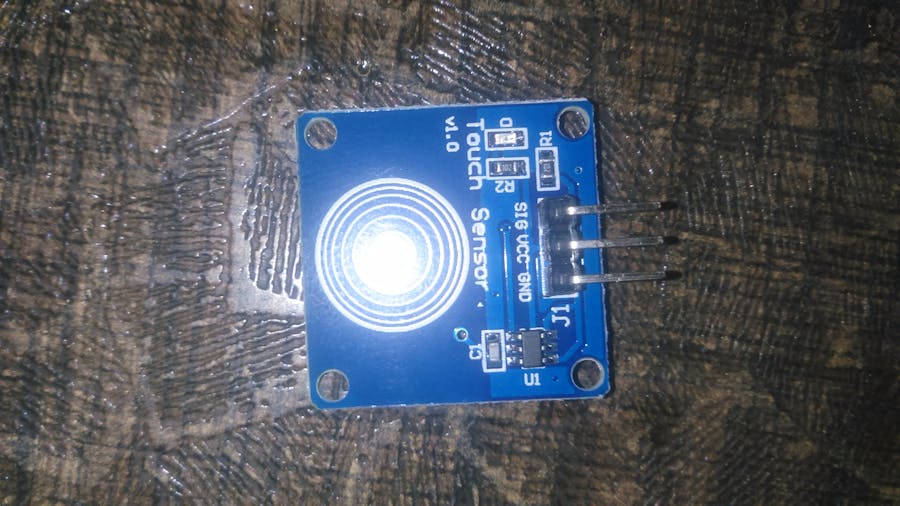 Touch Sensor and Sound Sensor Controlling AC/DC Lights