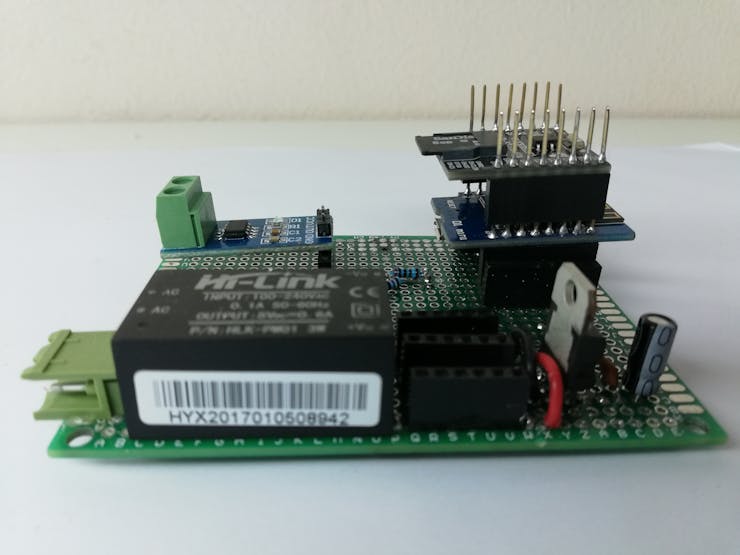 Final look of the Hole ready pcb with components connected