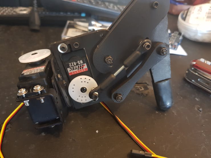 Complete Assembly of one leg