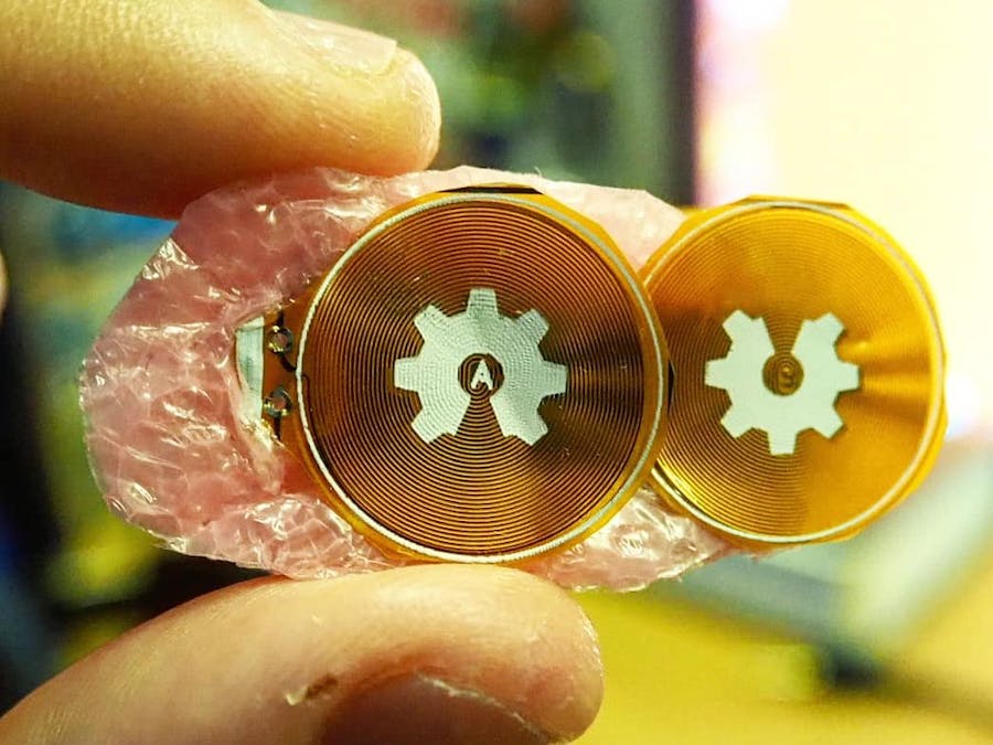 Robot Fish with PCB Fins