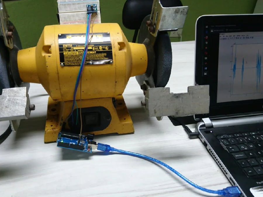 Engine Vibration Spectrum using Arduino and MATLAB