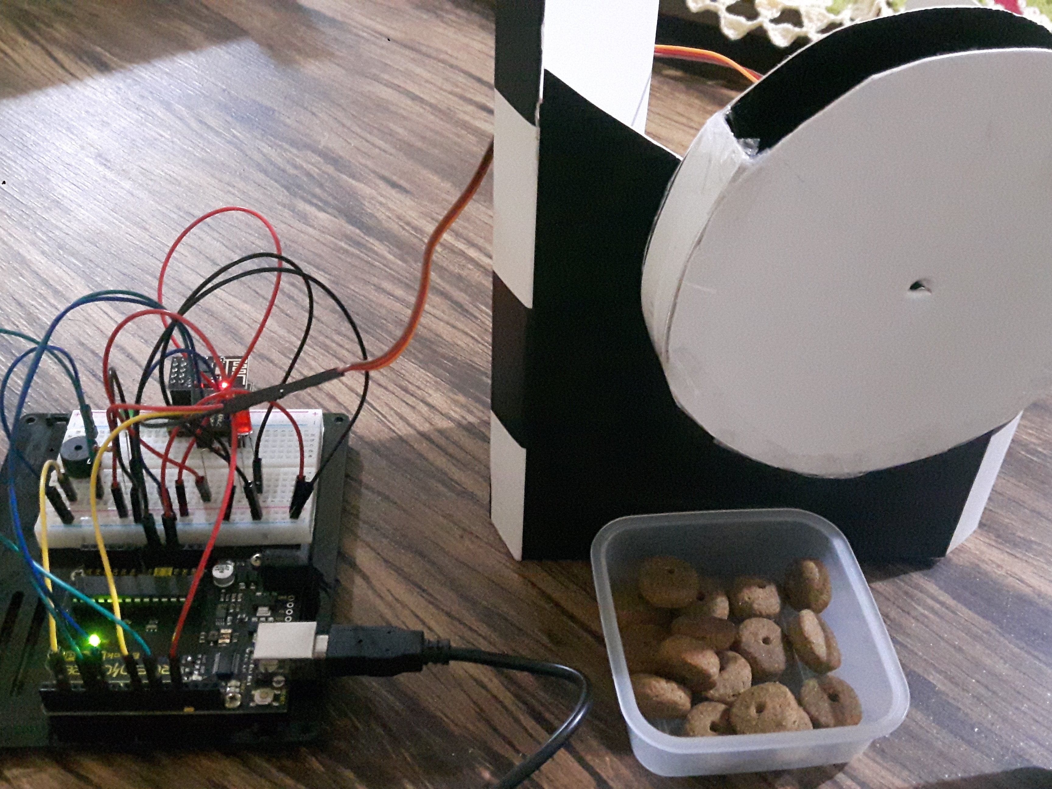 AMOORA Dog Food Dispenser Hackster.io