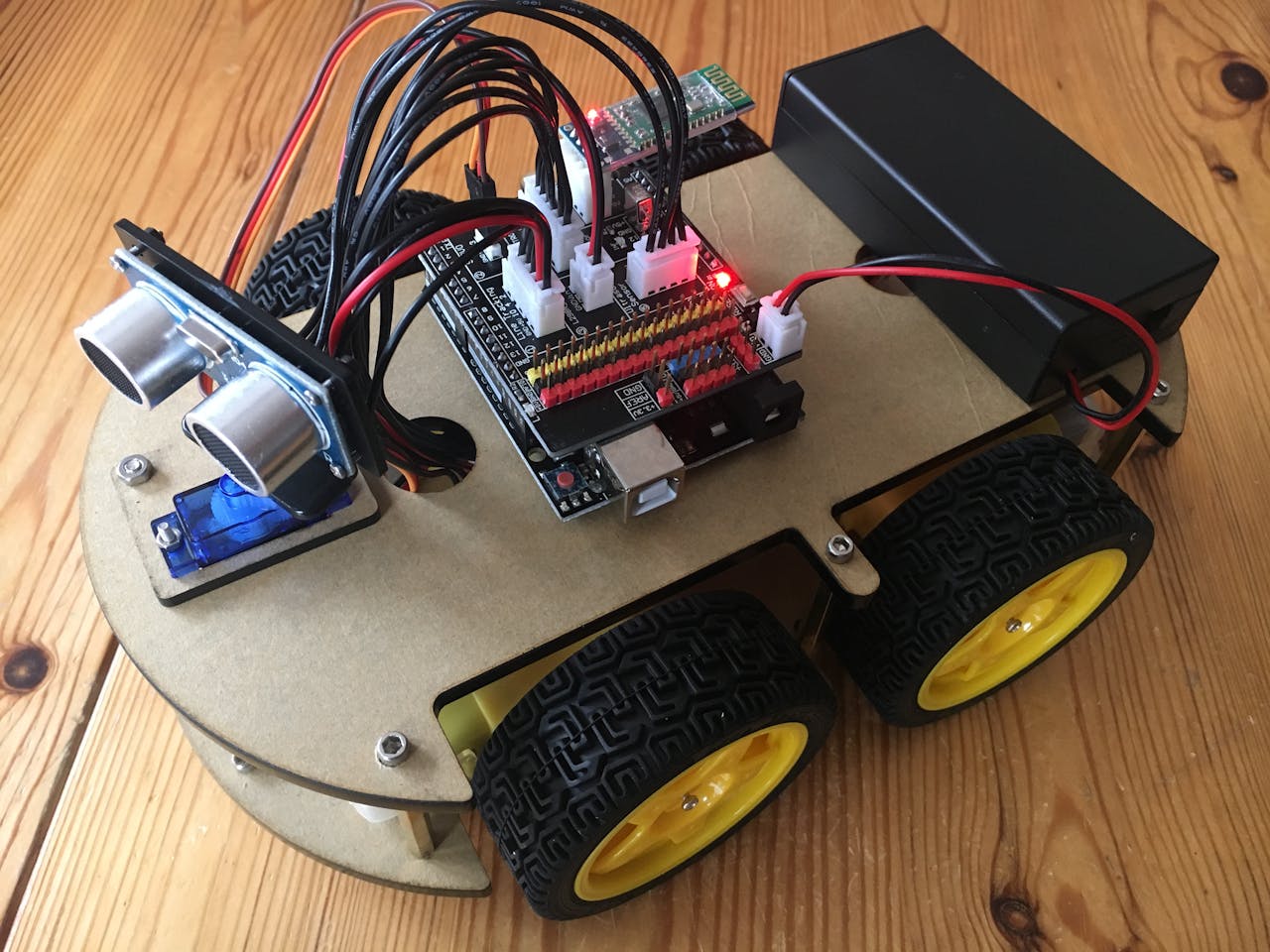 Smart Robot Car Kit V4.0 (With Camera) – ELEGOO Official
