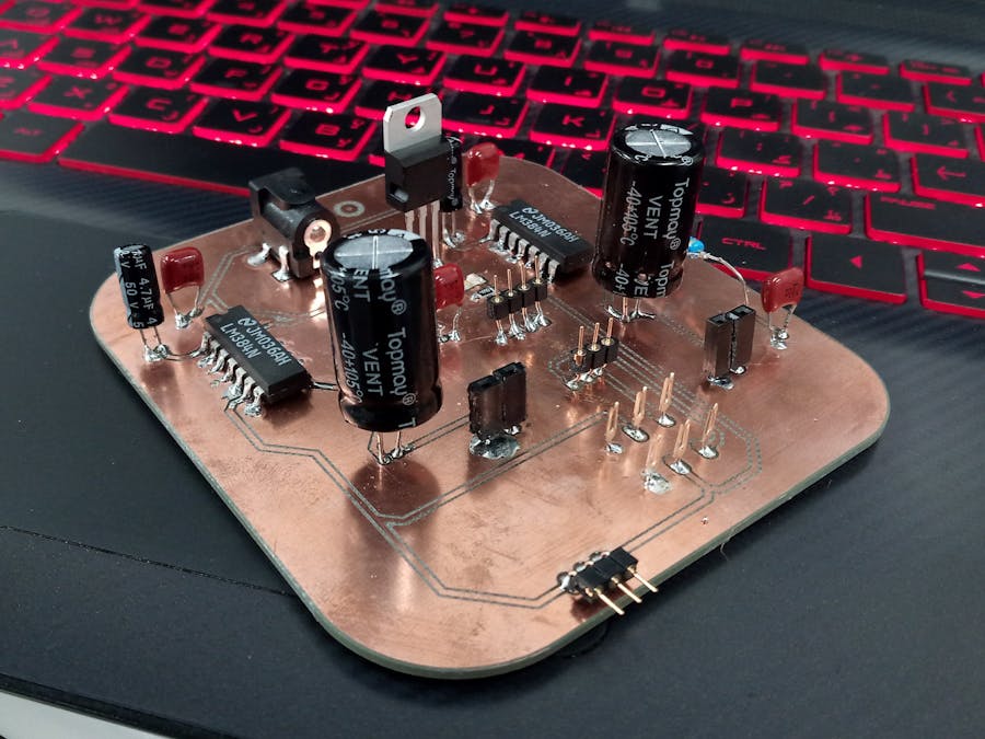 DIY Powerful Bluetooth Amplifier for 4 Speakers 5W