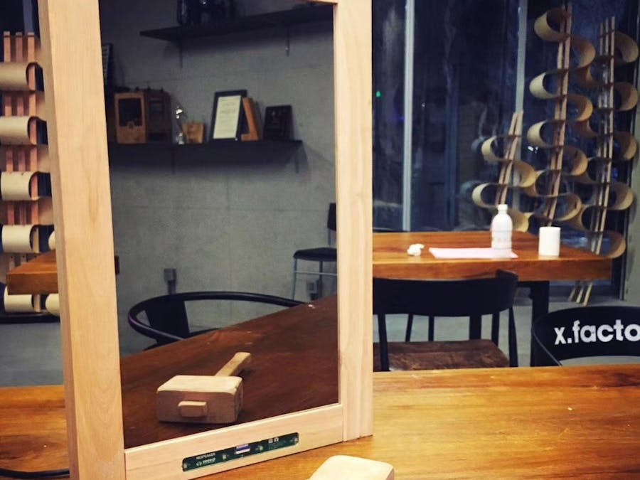 Mojing Mojing - A Smart Mirror with ReSpeaker!